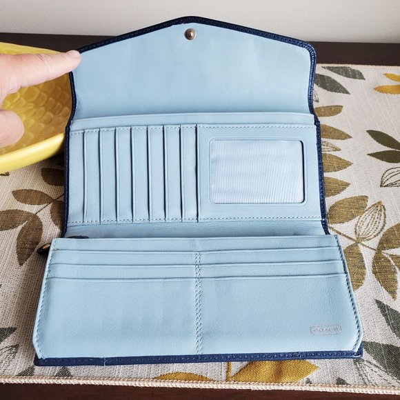Beautiful Coach MADISON METALLIC Leather Trifold Wallet Blue w/Silver Hardware - Picture 3 of 4